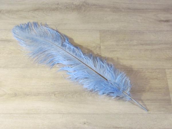 1 Straußenfeder 50 bis 60 cm himmelblau B-Ware